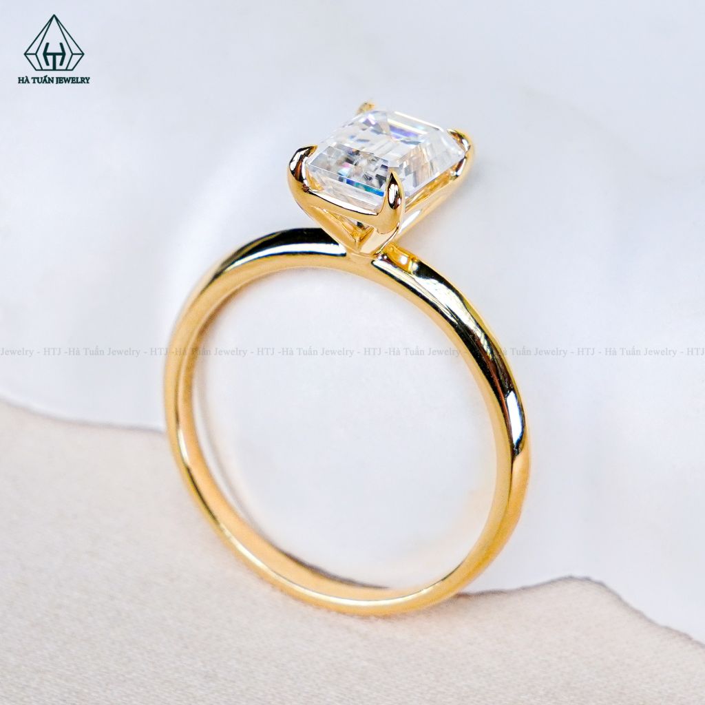 RG218 VV14K Emerald 6*8mm