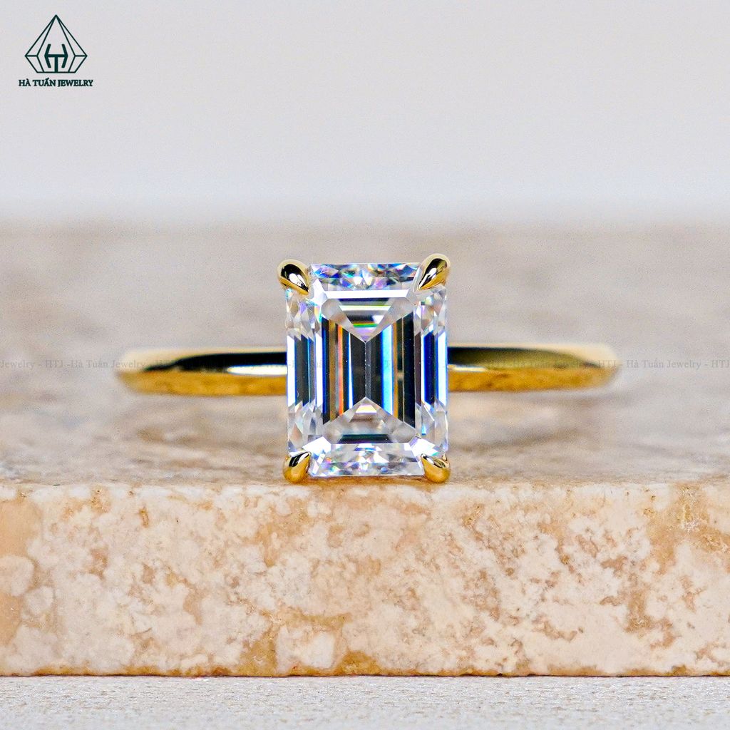RG218 VV14K Emerald 6*8mm