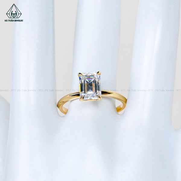  RG218 VV14K Emerald 6*8mm 