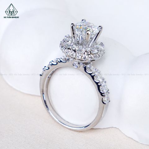 RX676 FULL MOIS 7mm Nhẫn nữ halo tròn