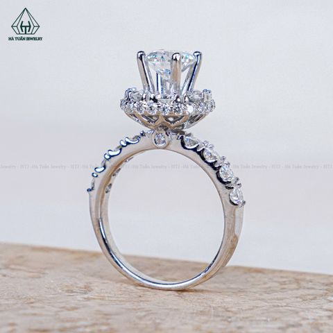 RX676 FULL MOIS 7mm Nhẫn nữ halo tròn