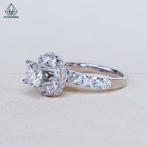 RX676 FULL MOIS 7mm Nhẫn nữ halo tròn