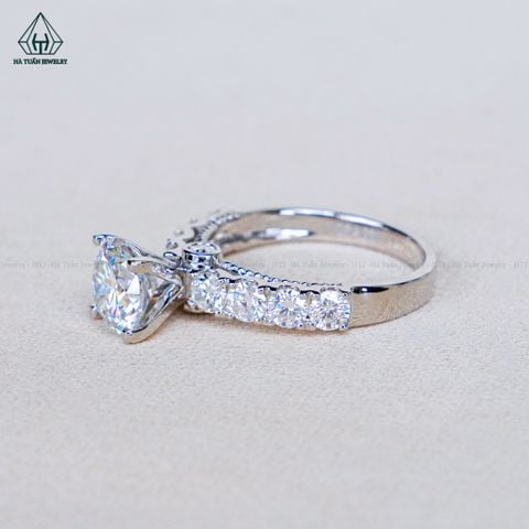 RX677 FULL MOIS 7.2mm Nhẫn nữ