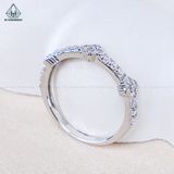  R025 Nhẫn nữ hoa 4 cánh đính đá 