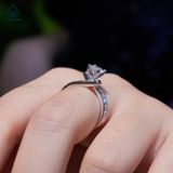  RX601 5.4mm Nhẫn nữ vành chéo princess chìm 