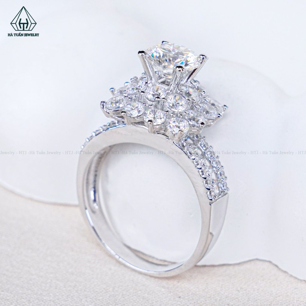 RX598 6.5mm Nhẫn nữ vuông đá