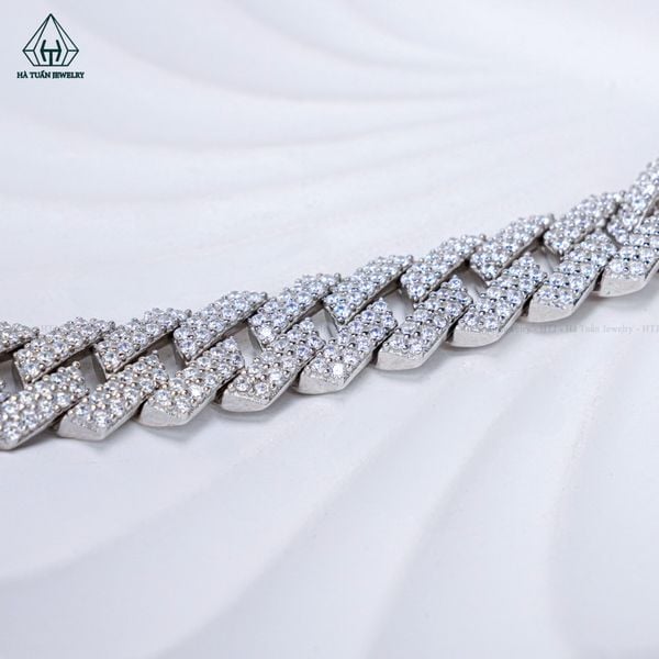  B050 11mm Lắc tay Cuban 