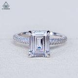  R990 7*9mm Nhẫn nữ Emerald full vành đá 