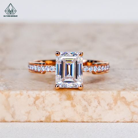 RG394 VH14K Emerald 6*8mm