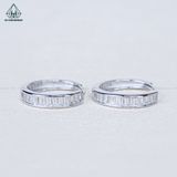  E107 Bông tai khoen nửa hàng baguette 