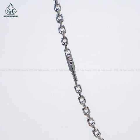 NC223 Dây chuyền móc xích