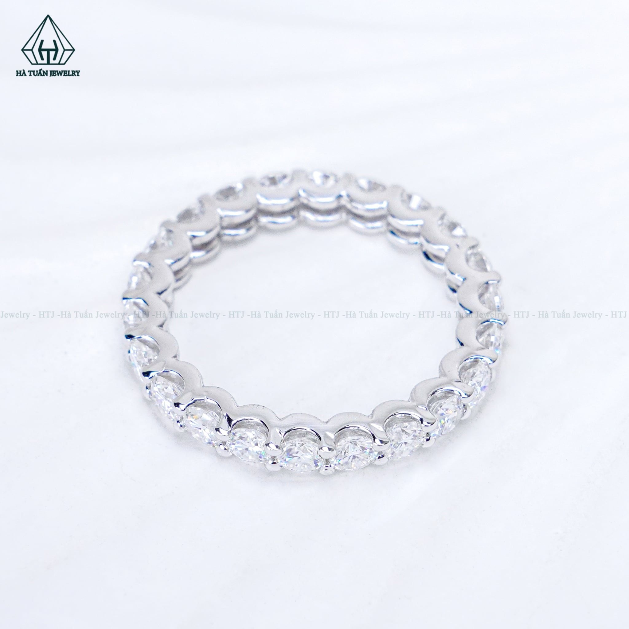  RX695 FULL MOIS 3mm Nhẫn nữ full vòng 