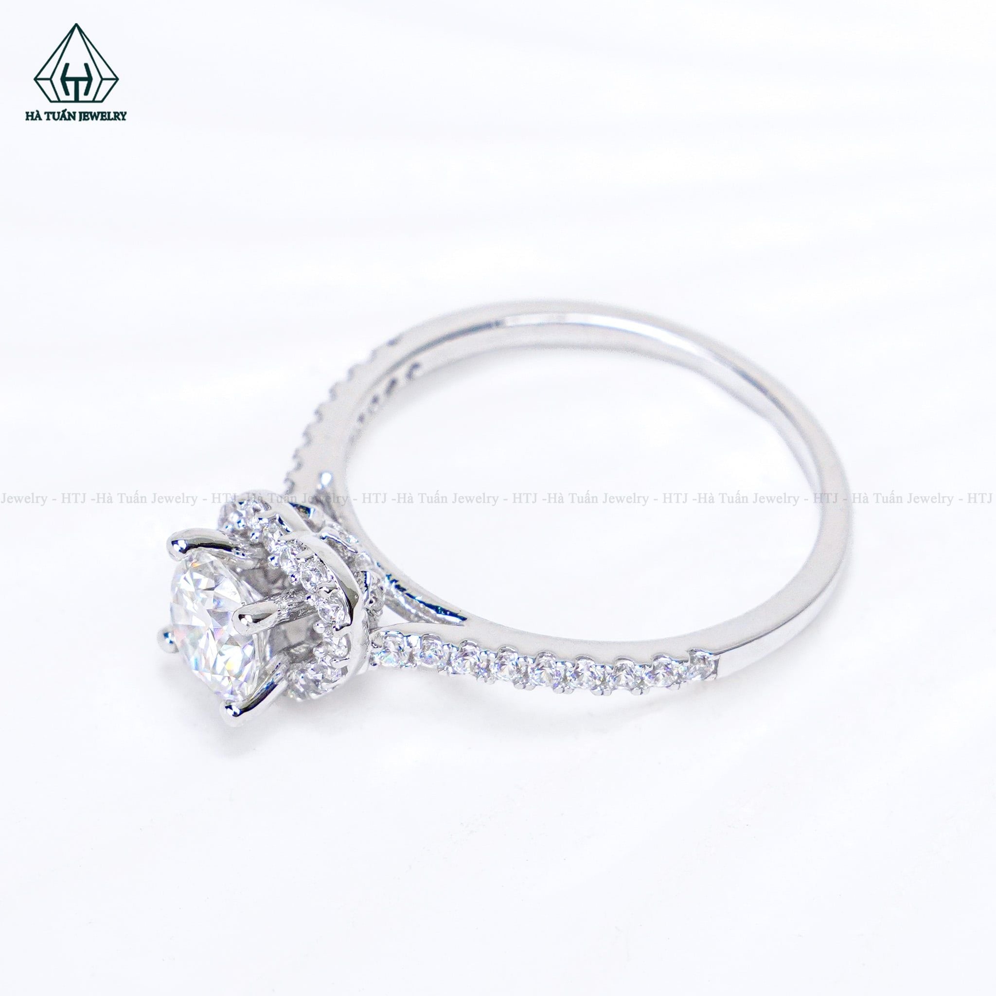  RX701 5.4mm Nhẫn nữ trái tim 