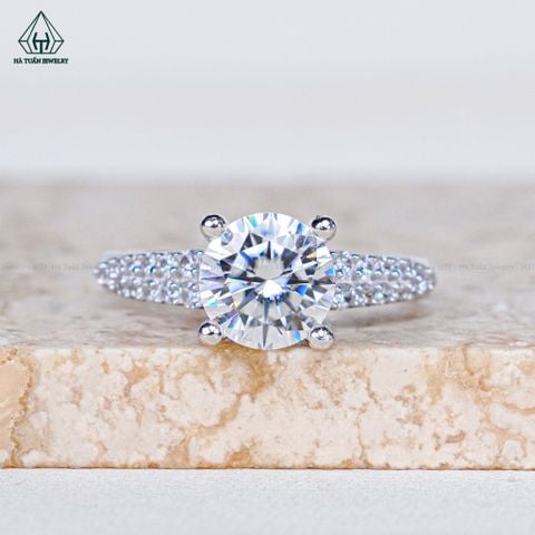 RX614 8.1mm Nhẫn nữ 2 hàng đá mũi nhọn