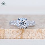  RX612 FULL MOIS 5.4mm Nhẫn nữ vuông đá 