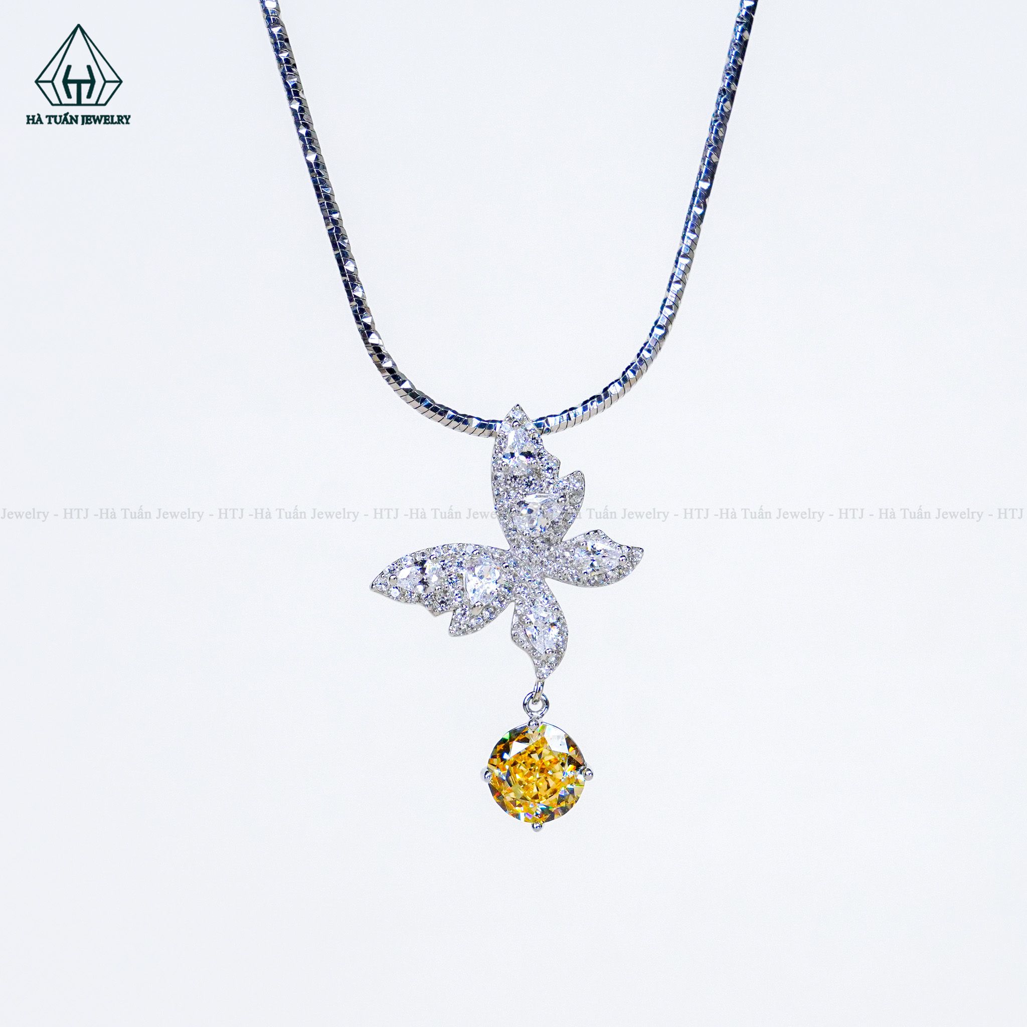  N729 Dây mặt liền bướm đá CZ Vàng 