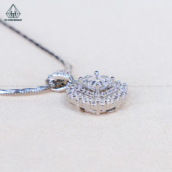 N731 Chủ MOIS Asscher 4*4mm Dây mặt liền