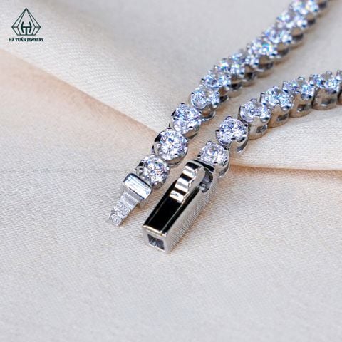 B137 Lắc tay