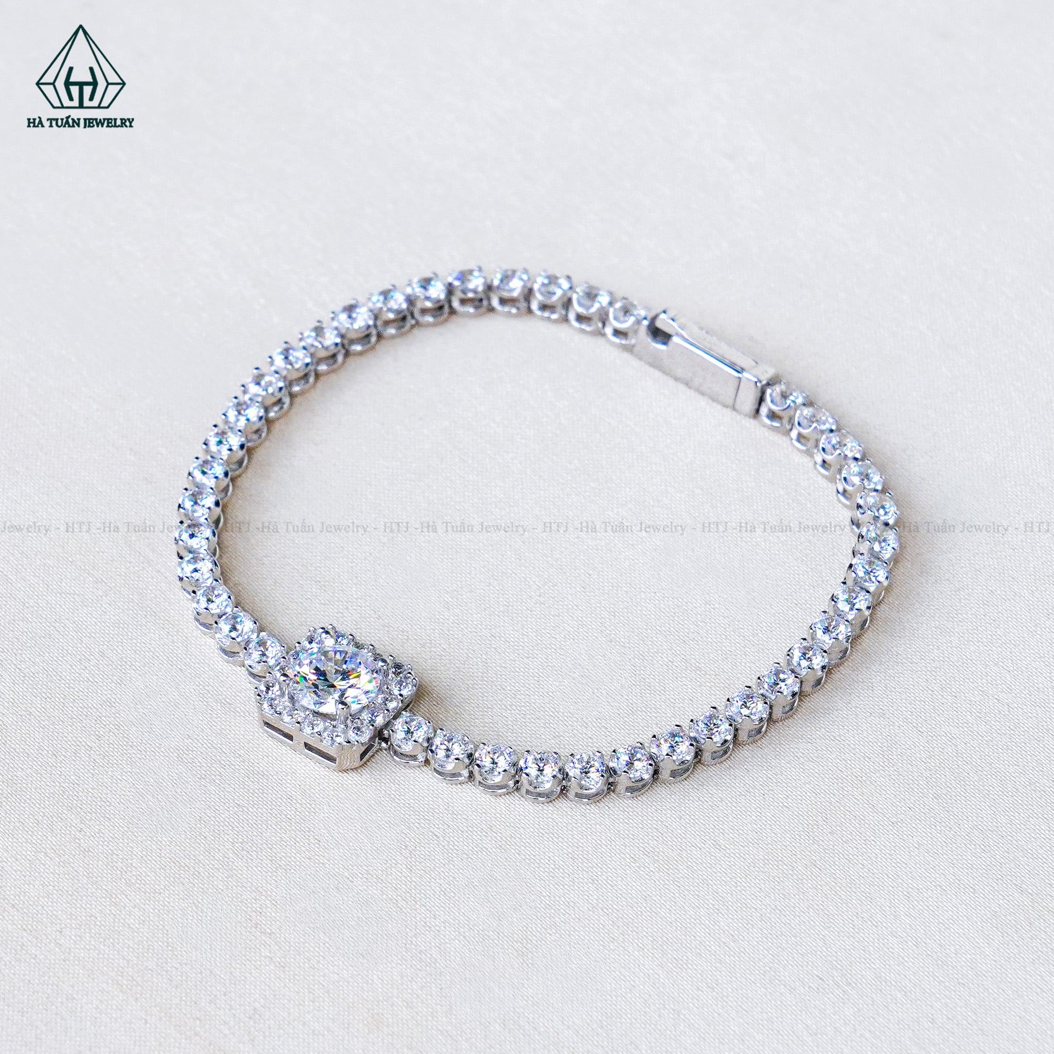  B143 Lắc tay vuông chủ 6.5mm 