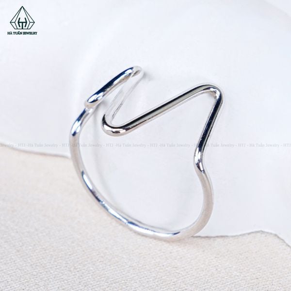  R957 Nhẫn nữ trơn 