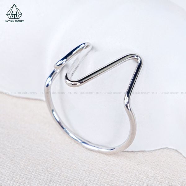  R957 Nhẫn nữ trơn 