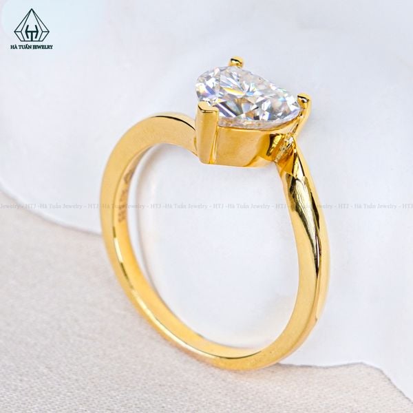  RG330 VV14K 8*8mm Heart 