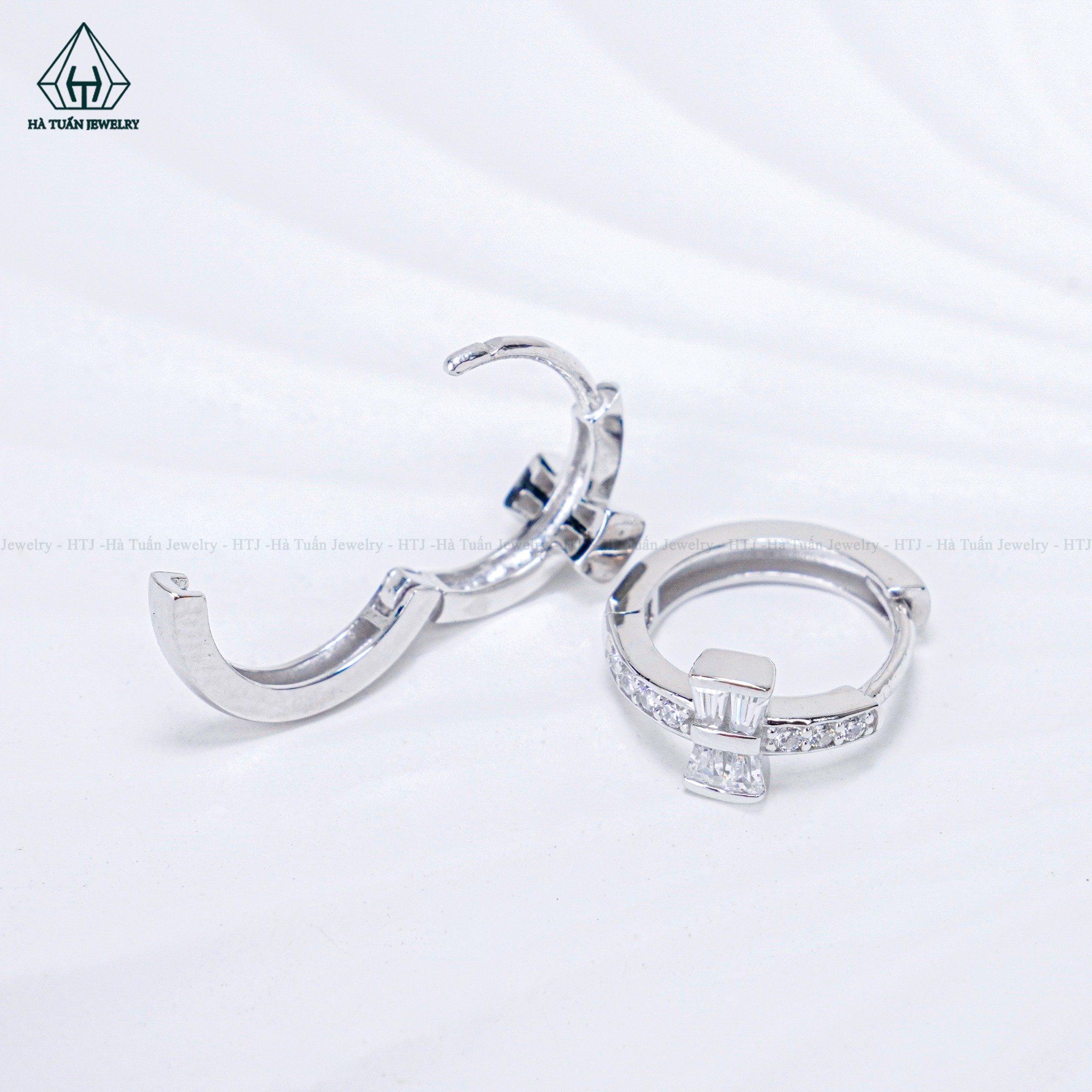  E118 Bông khoen nơ đá baguette 