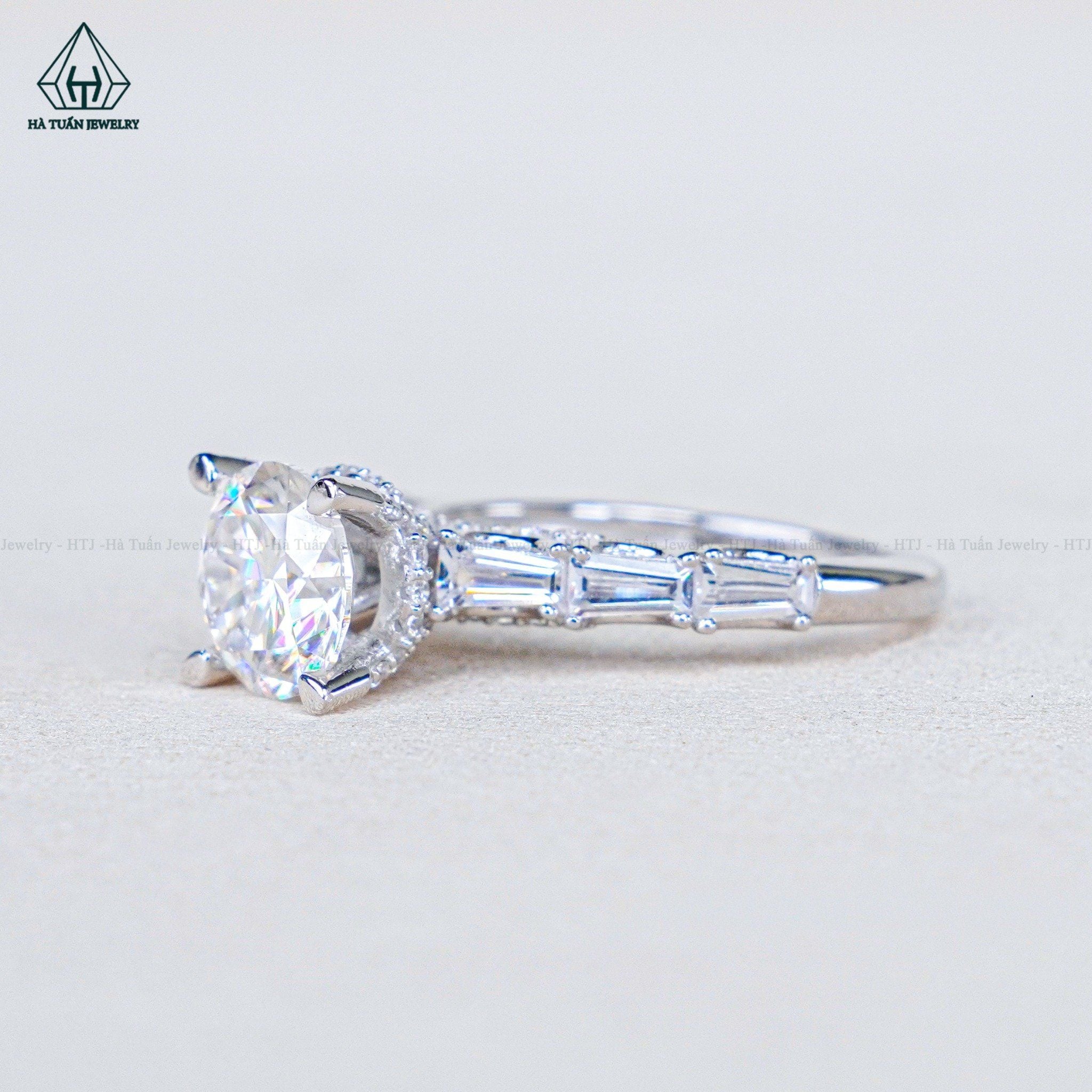  RX635 7.5mm Nhẫn nữ vành baguette 