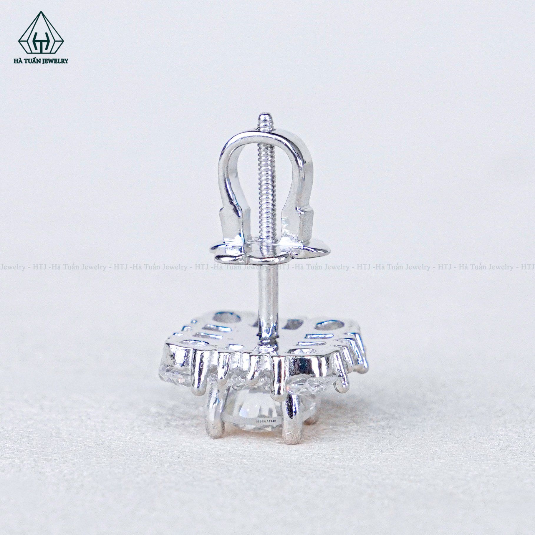  EX530 5.4mm Bông tai vuông đá 