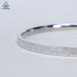 B983 Vòng tay móc máy (Bản 4mm)