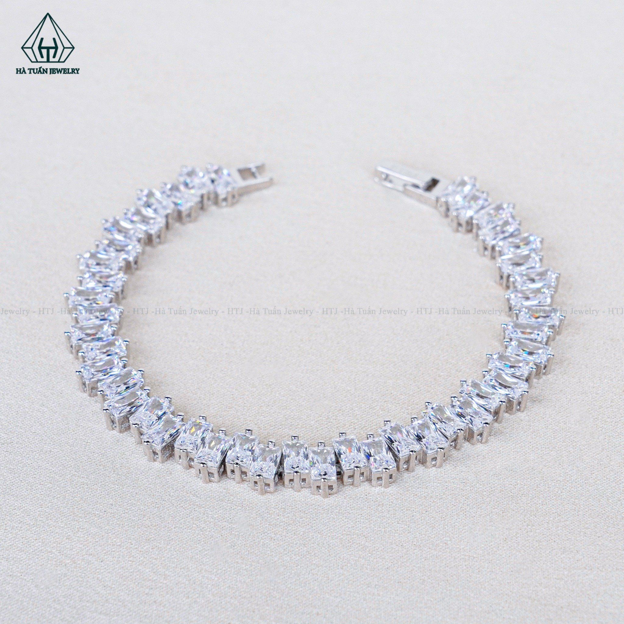  B074 Lắc tay full đá Baguette 