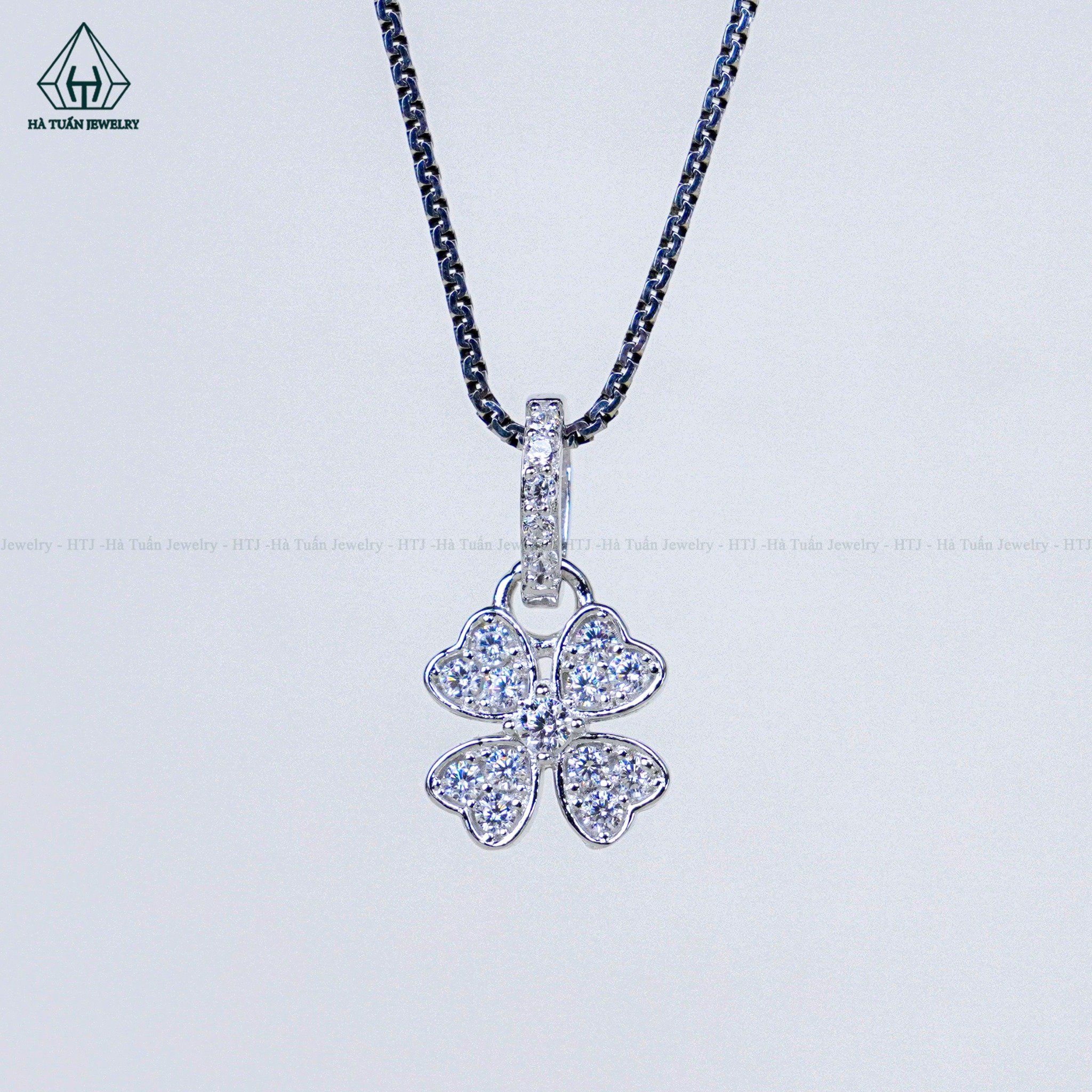  P434 Mặt dây chuyền cỏ 4 lá 