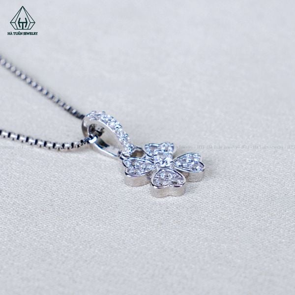  P434 Mặt dây chuyền cỏ 4 lá 