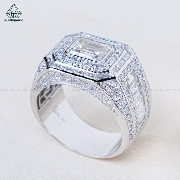  RMG136 VT18K Emerald 7*9mm 