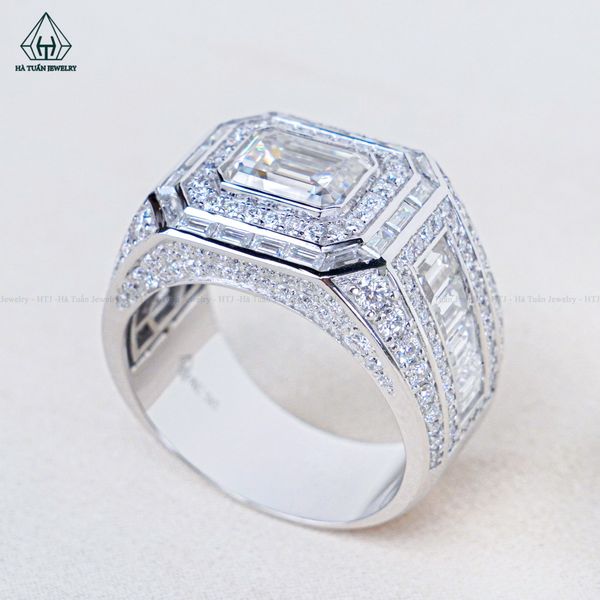  RMG136 VT14K Emerald 7*9mm 