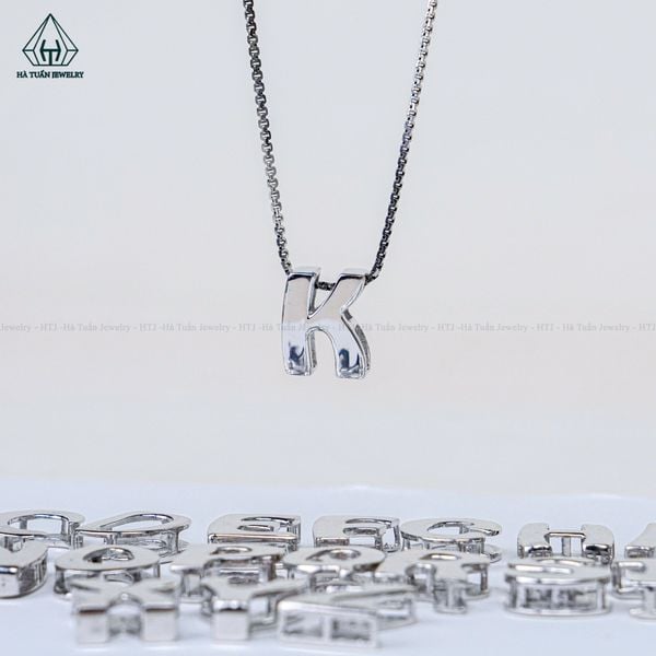  P429 Mặt dây chuyền chữ cái 