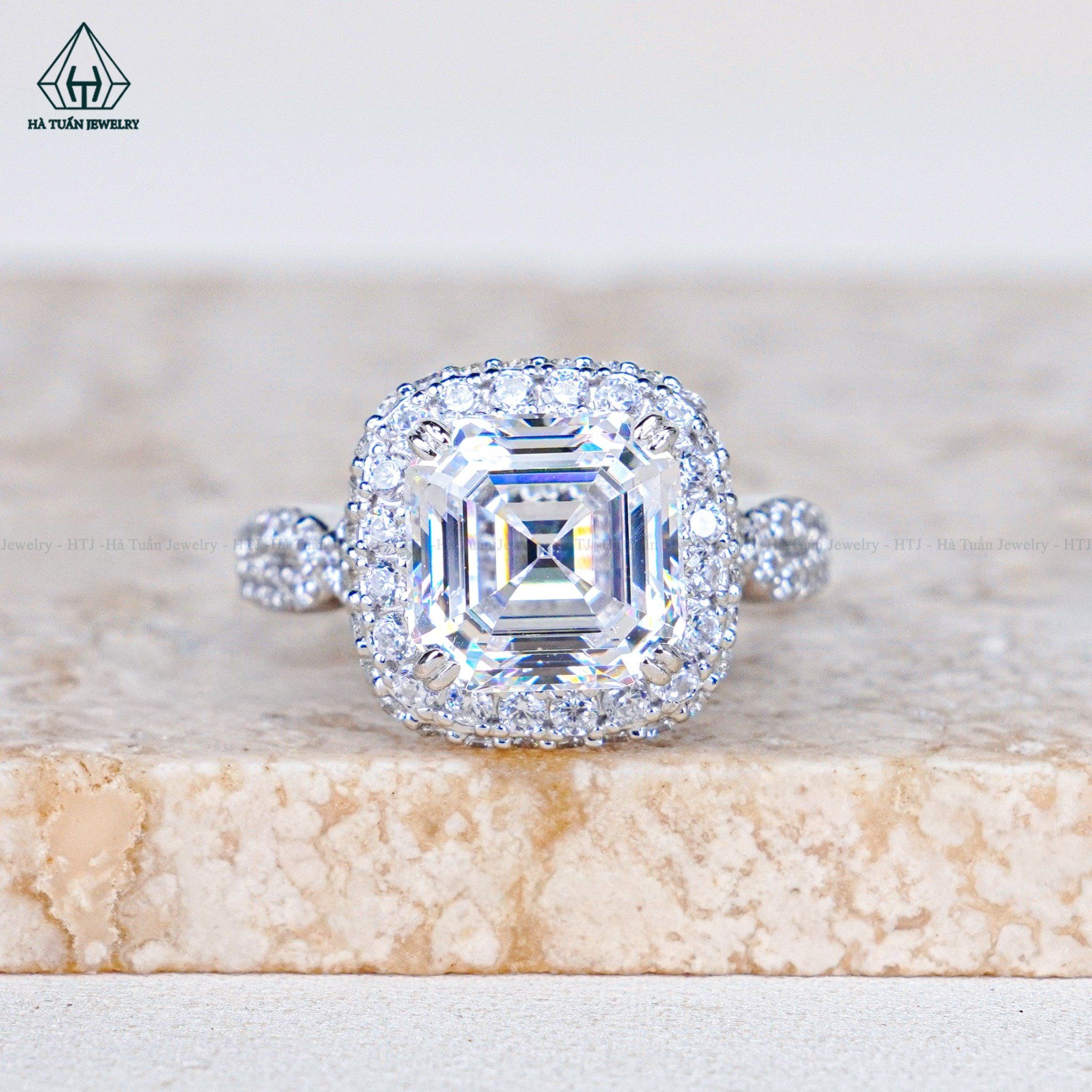  R997 Nhẫn nữ vuông Asscher 