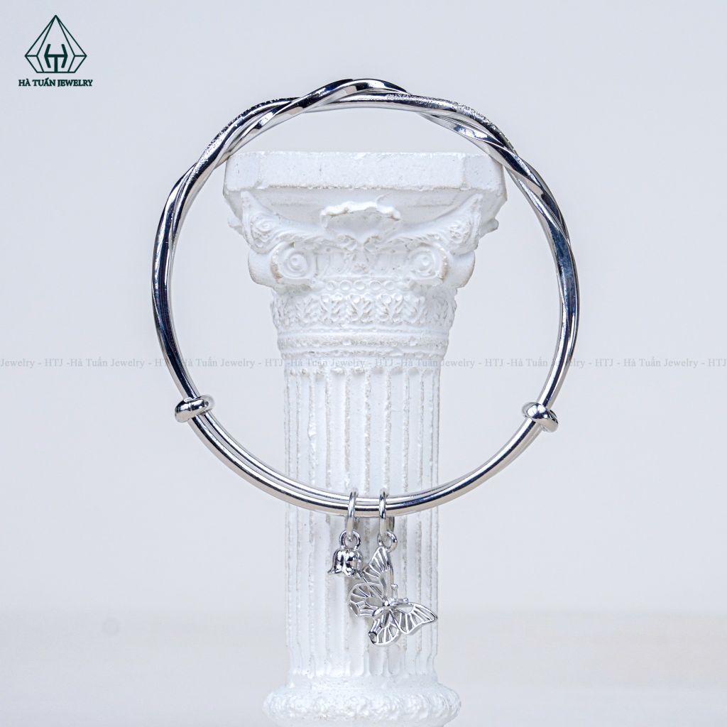 B086 Vòng tay xoắn charm hoa bướm