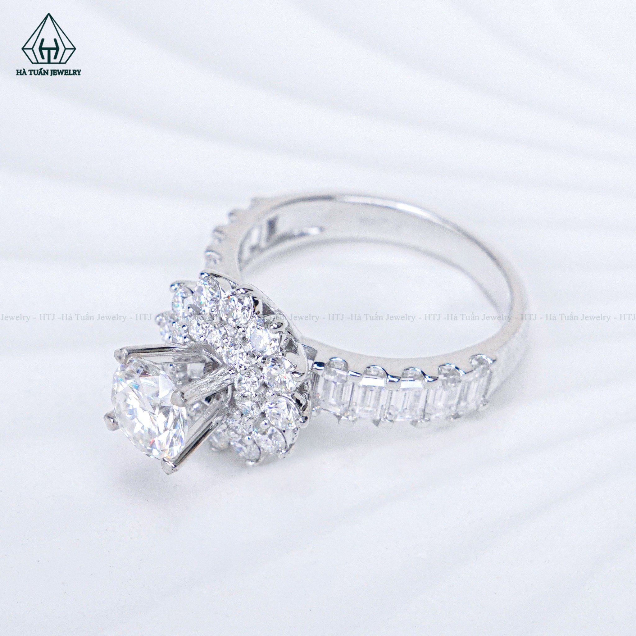  RX640 FULL MOIS 6.3mm Nhẫn nữ hoa 12 cánh 