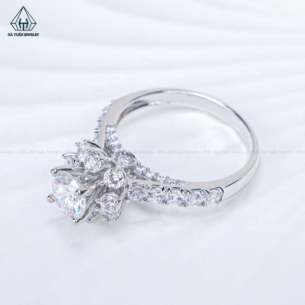  RX636 6mm Nhẫn nữ hoa 8 cánh 