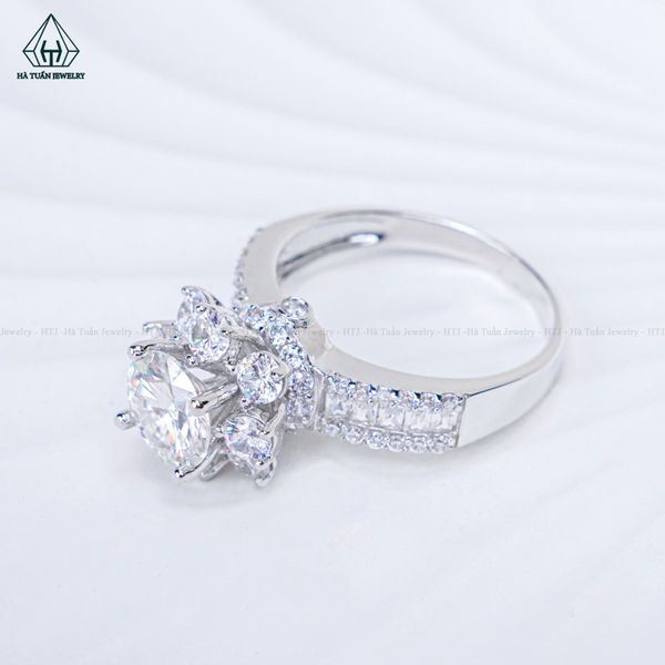  RX639 7.2mm Nhẫn nữ hoa 8 cánh vuông 