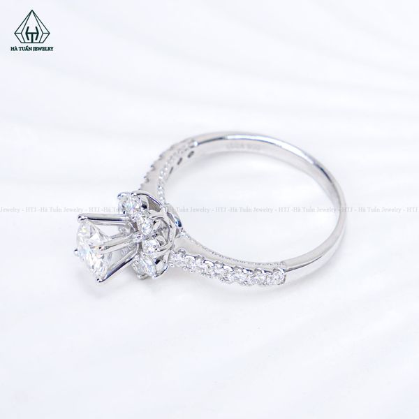  RX711 FULL MOIS 5.4mm Nhẫn nữ hoa 8 cánh 