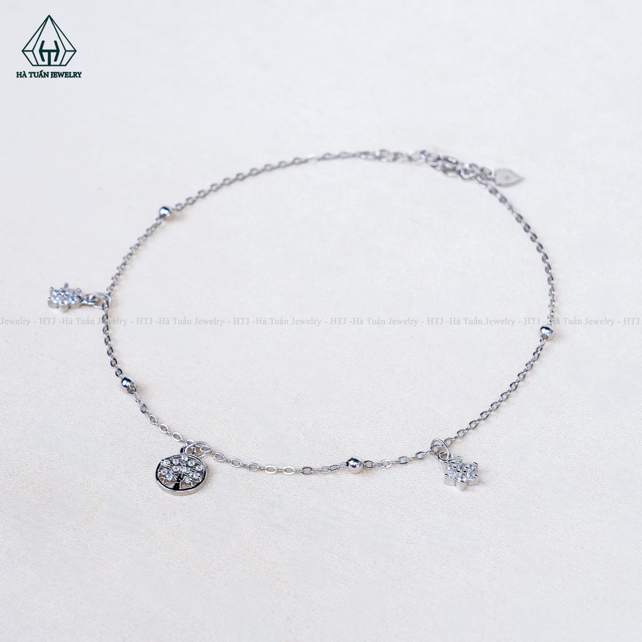  A484 Lắc chân charm hoa 