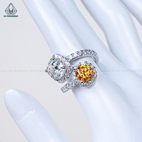  RG343 VT18K Lab Diamond - Chủ Mois Cushion 7*7mm + Chủ Mois Yellow 6.8mm 