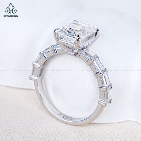  RG349 VT14K Emerald 6*8mm 