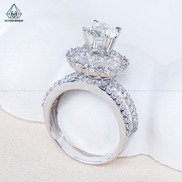  RX432 7.2mm Nhẫn nữ viền tròn phối baguette 