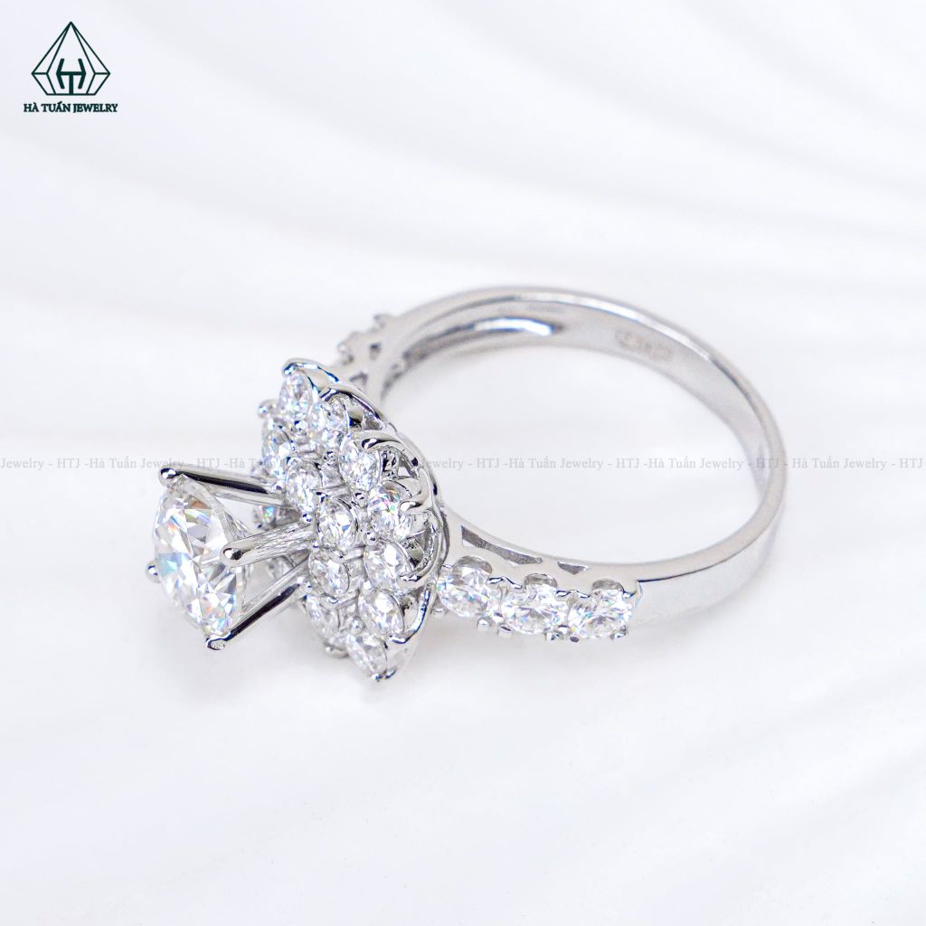 RX736 FULL MOIS 6.5mm Nhẫn nữ
