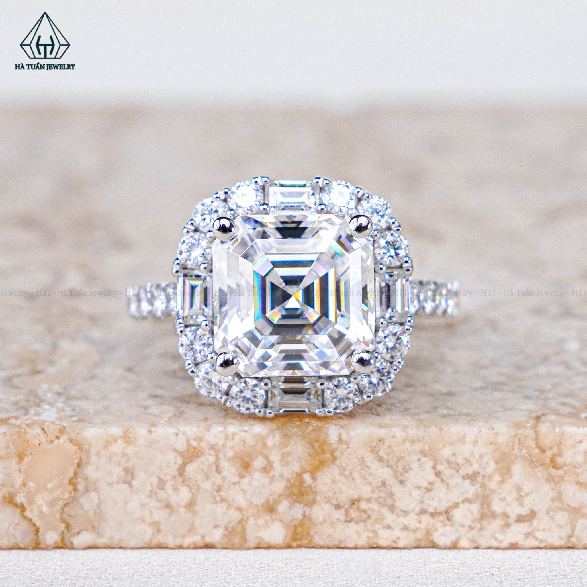  Moissanite Asscher MAW 