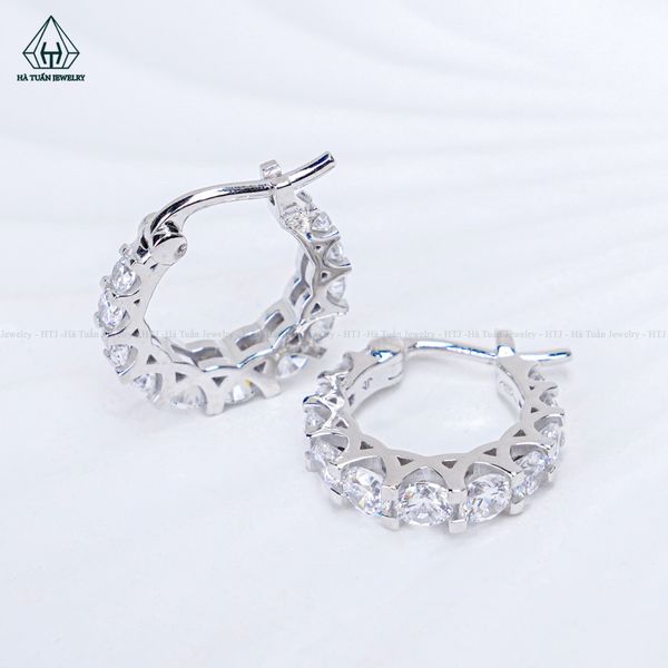  E130 Bông tai khoen đá 