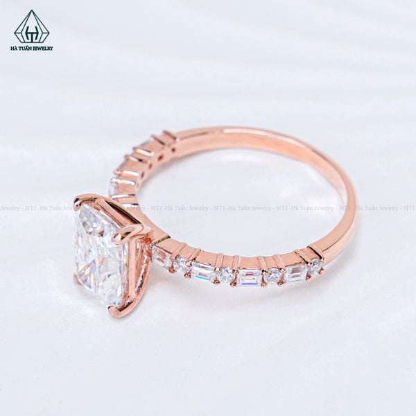  RG361 VH14K Radiant 6*8mm 